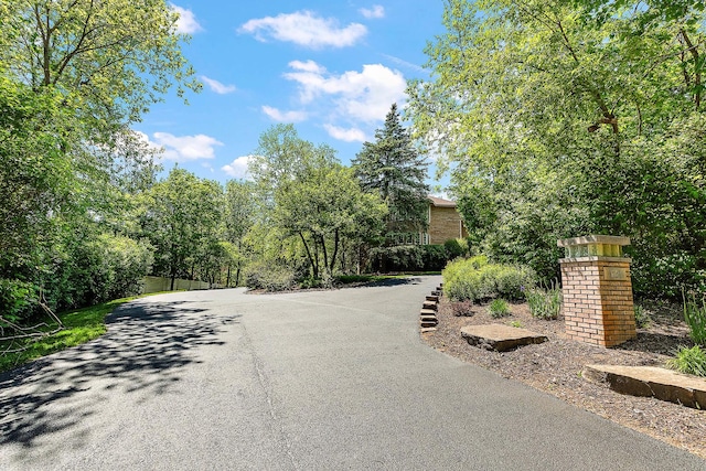 621 Chatfield Rd, New Lenox, IL 60451 - view of street