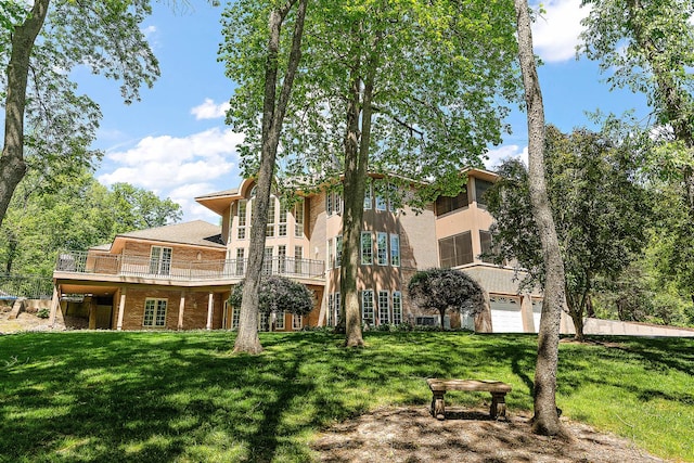621 Chatfield Rd, New Lenox, IL 60451 - back of house with a lawn, a garage, and a deck