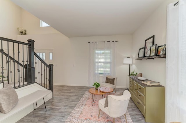 2034 Ingemunson Ln, Yorkville, IL 60560 - sitting room with wood finished floors, plenty of natural light, and baseboards