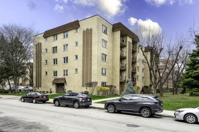 6430 W Belle Plaine Ave Unit 508, Chicago, IL 60634 - view of building exterior