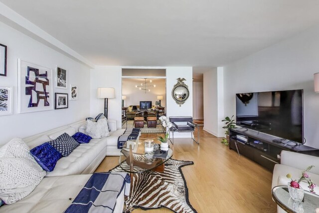 living area featuring light wood finished floors