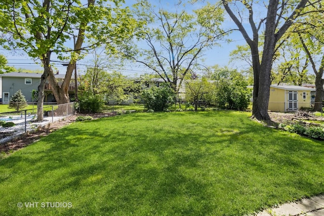 1437 S Busse Rd, Mount Prospect, IL 60056 - view of yard