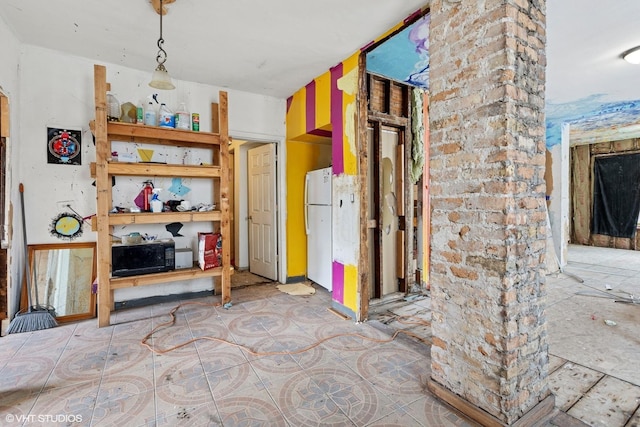 2622 N Central Park Ave, Chicago, IL 60647 - interior space