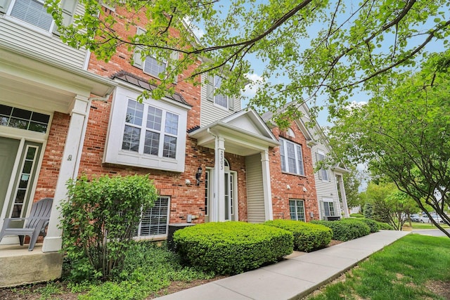 2303 Neubauer Cir, Lindenhurst, IL 60046 - view of exterior entry featuring brick siding