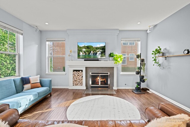 522 Superior St, Vernon Hills, IL 60061 - living room with a tile fireplace, plenty of natural light, and wood finished floors