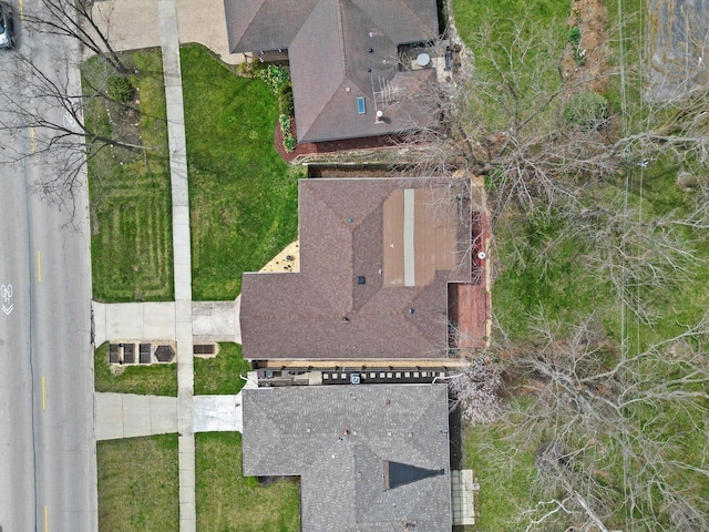 472 Lakewood Blvd, Park Forest, IL 60466 - drone / aerial view