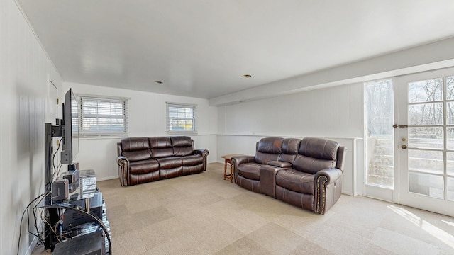 1S550 Hawthorne Ln, Wheaton, IL 60189 - view of carpeted living area