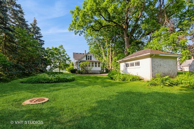 940 W Main St, Saint Charles, IL 60174 - view of grassy yard