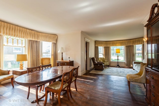 940 W Main St, Saint Charles, IL 60174 - dining space featuring wood finished floors, plenty of natural light, baseboards, and ornamental molding