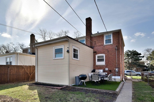 4005 Adams St, Bellwood, IL 60104
