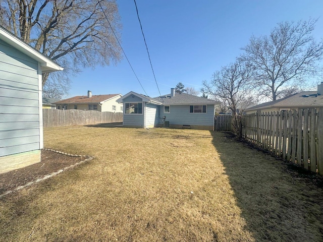 278 Rouse Ave, Mundelein, IL 60060 - view of yard with a fenced backyard