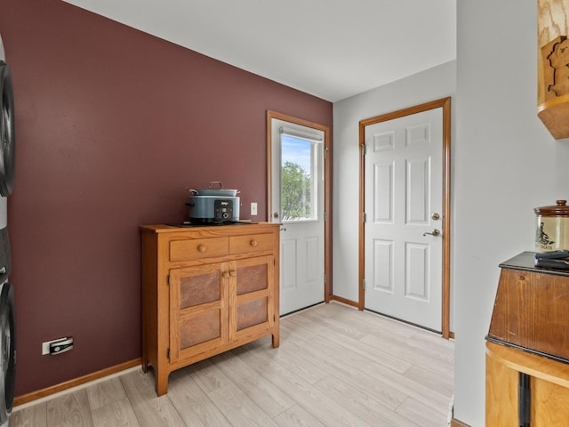 3721 Bunker Hill Dr, Algonquin, IL 60102 - entrance foyer with light wood-style flooring and baseboards