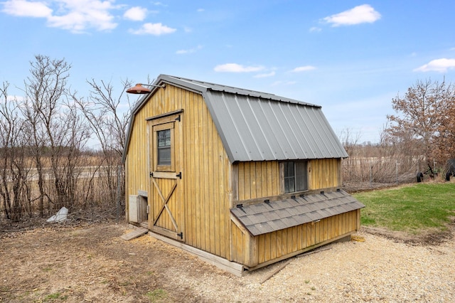 2956 Welland Rd, Earlville, IL 60518 - view of outdoor structure with an outbuilding