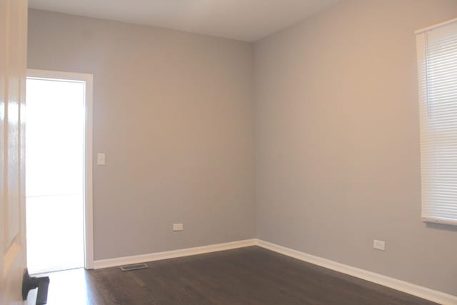 10820 S Eggleston Ave, Chicago, IL 60628 - photo 6