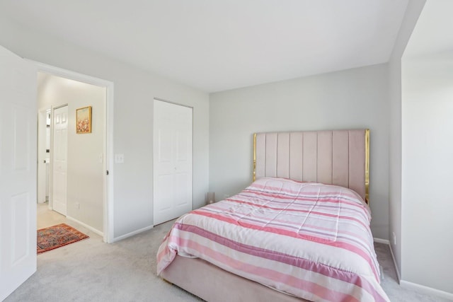 200 Glasgow Ln, Schaumburg, IL 60194 - bedroom with carpet flooring and baseboards