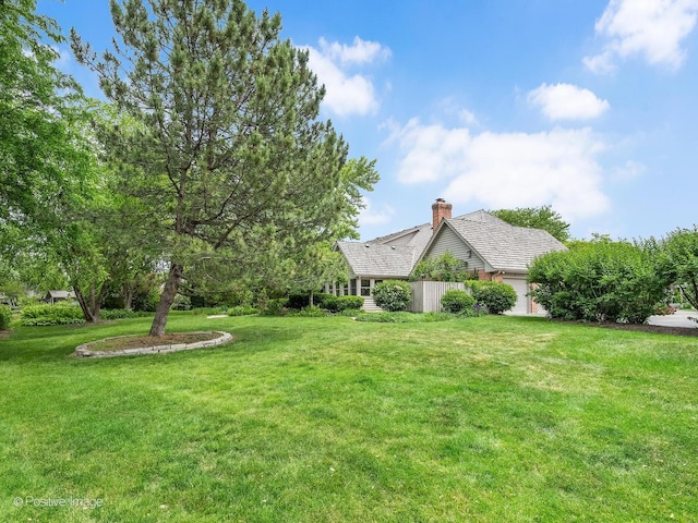 2 Stirrup Cup Ct, Saint Charles, IL 60174 - view of green lawn
