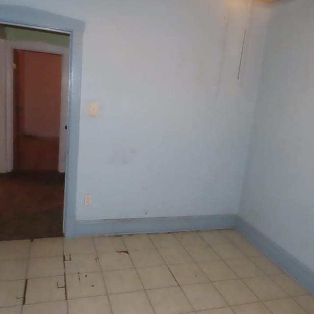 4938 W Wrightwood Ave, Chicago, IL 60639 - spare room with baseboards