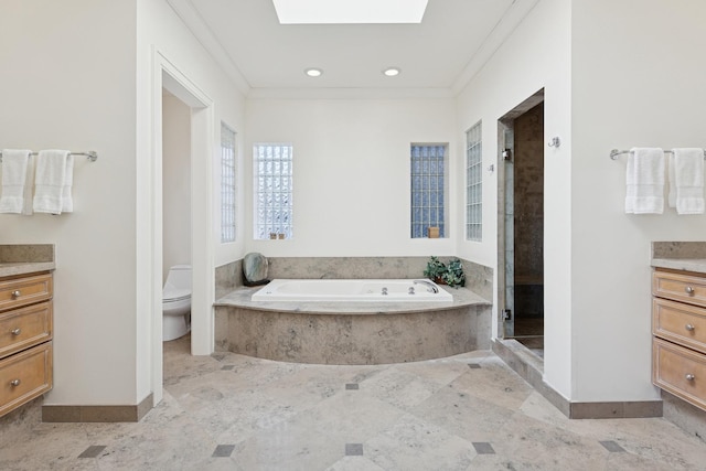 2735 N Dayton St, Chicago, IL 60614 - bathroom featuring vanity, crown molding, toilet, a shower stall, and a bath