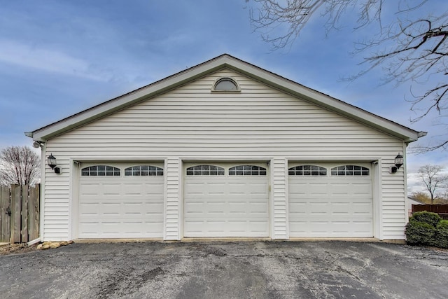 367 Quist Ct, Grayslake, IL 60030 - view of detached garage