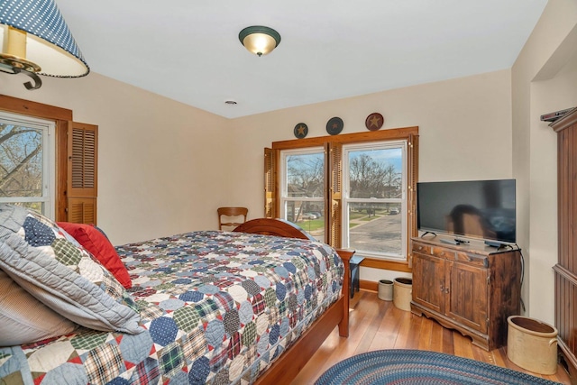 313 N Raynor Ave, Joliet, IL 60435 - bedroom featuring light wood-type flooring
