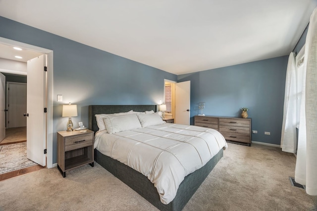 849 W Buckingham Pl Unit G, Chicago, IL 60657 - bedroom featuring light colored carpet and baseboards