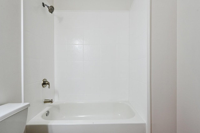 4310 N Richmond St Unit 1, Chicago, IL 60618 - full bath featuring toilet and shower / washtub combination