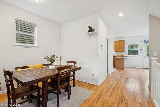 4134 S Ellis Ave, Chicago, IL 60653 - dining space featuring light wood-type flooring, baseboards, and recessed lighting