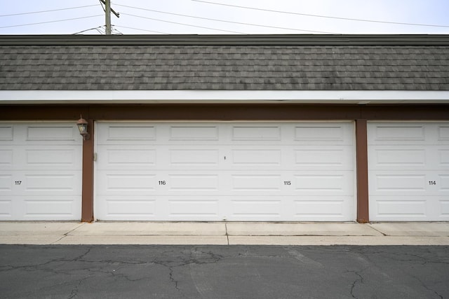 4248 Saratoga Ave Unit 308, Downers Grove, IL 60515 - view of garage