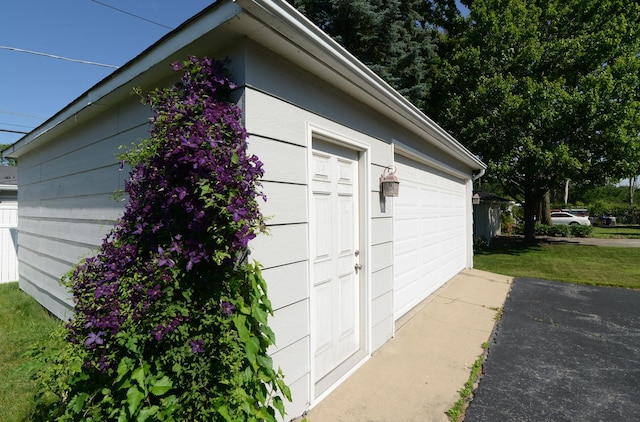 3902 Rose Ave, Western Springs, IL 60558 - view of detached garage