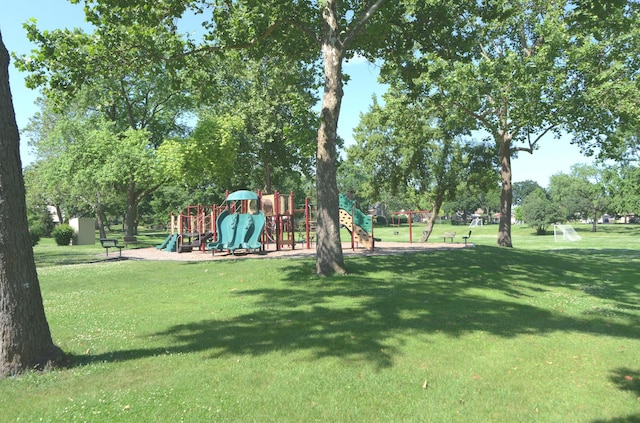 3902 Rose Ave, Western Springs, IL 60558 - community jungle gym featuring a yard