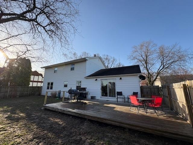 712 E Grant St, Watseka, IL 60970 - photo 2