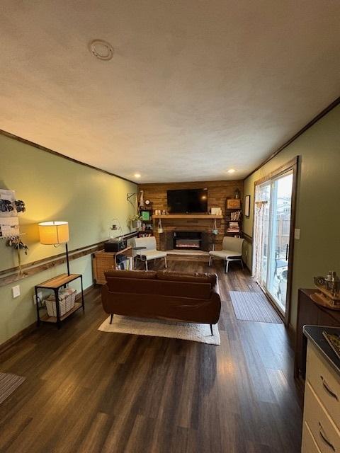 712 E Grant St, Watseka, IL 60970 - photo 12