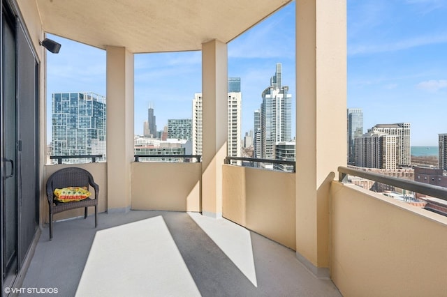 1464 S Michigan Ave Unit 1401, Chicago, IL 60605 - balcony with a skyline view
