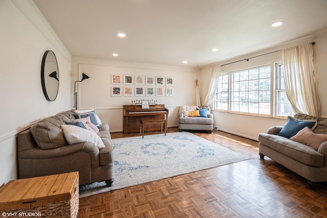 3645 Elm Ct, Flossmoor, IL 60422 - living room with crown molding, baseboards, and recessed lighting