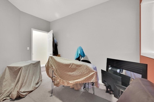 6510 S Woodlawn Ave Unit 1, Chicago, IL 60637 - office area with carpet flooring