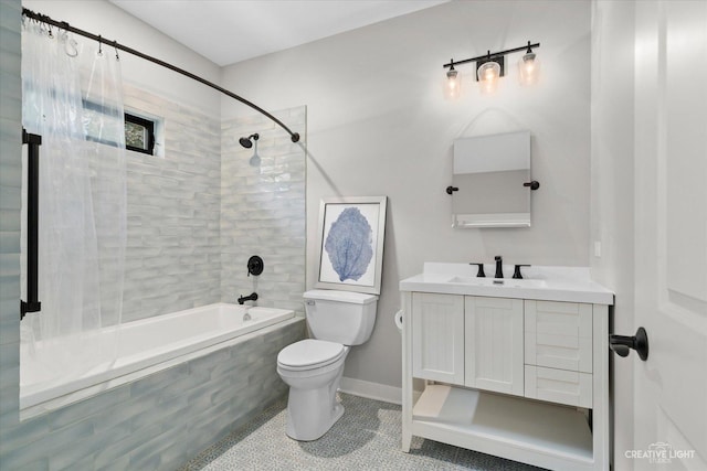 12N988 Engel Rd, Sycamore, IL 60178 - full bath with vanity, tiled shower / bath, baseboards, and toilet