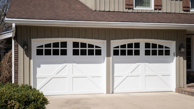 1336 Christina Ln, Northbrook, IL 60062 - garage with driveway