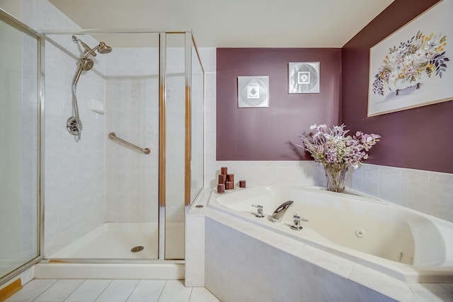 11850 Windemere Ct Unit 103, Orland Park, IL 60467 - bathroom featuring a whirlpool tub and a stall shower