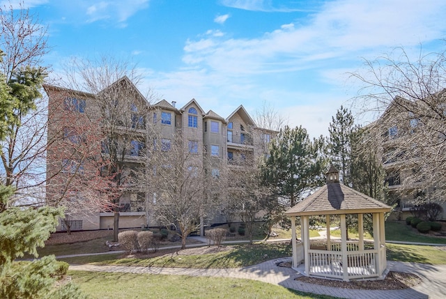 11850 Windemere Ct Unit 103, Orland Park, IL 60467 - surrounding community featuring a gazebo