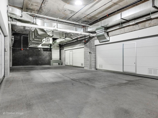 400 W Huron St Unit 501, Chicago, IL 60654 - view of garage