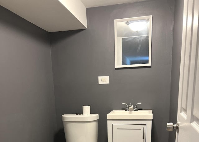 325 W 107th St, Chicago, IL 60628 - bathroom with toilet and vanity