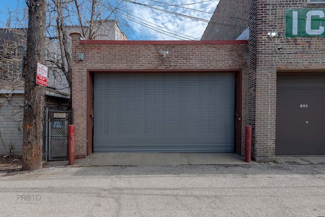 530 N Ashland Ave, Chicago, IL 60622 - view of garage