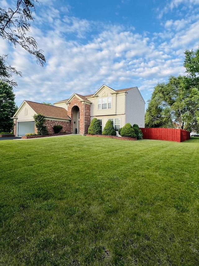 8 Honeysuckle Ct, Bolingbrook, IL 60490 - photo 1