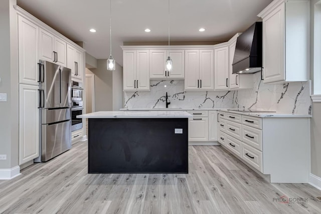 180 N E River Rd, Des Plaines, IL 60016