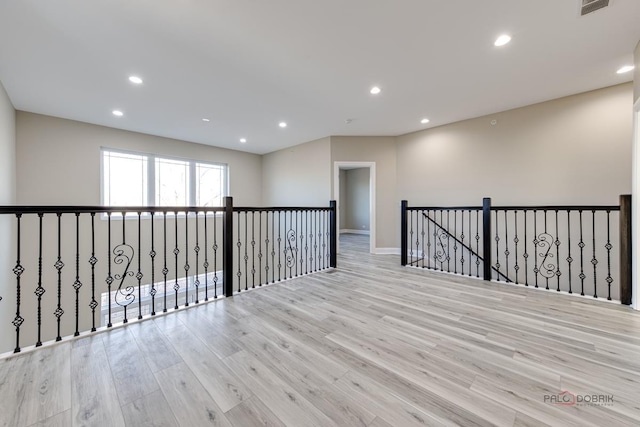 180 N E River Rd, Des Plaines, IL 60016