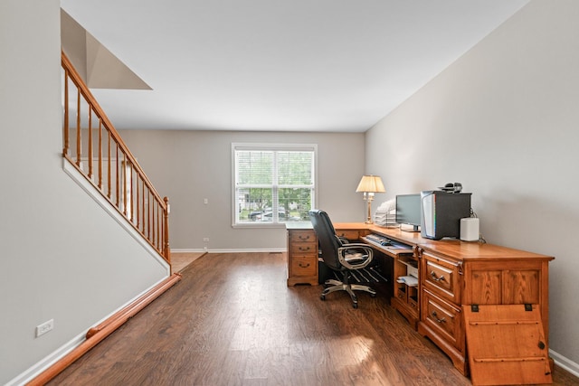 2571 Rourke Dr, Aurora, IL 60503 - office area featuring dark wood-style floors and baseboards