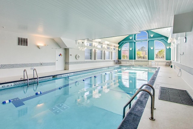 292 Needham Dr, Bloomingdale, IL 60108 - view of community pool