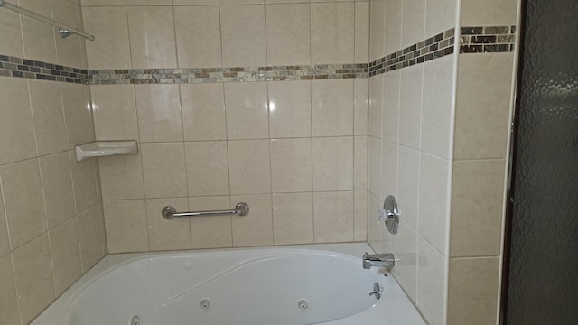 full bathroom featuring a combined bath / shower with jetted tub