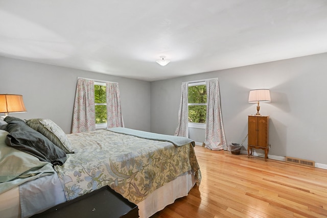 36W525 Wild Rose Rd, Saint Charles, IL 60174 - bedroom featuring light wood-style floors and baseboards