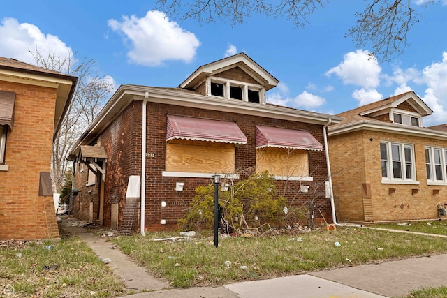 7932 S Kenwood Ave, Chicago, IL 60619 - view of side of home with brick siding